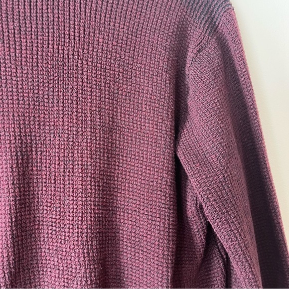 Karbon waffle knit burgundy long sleeve crew neck sweatshirt women’s large - Picture 3 of 10